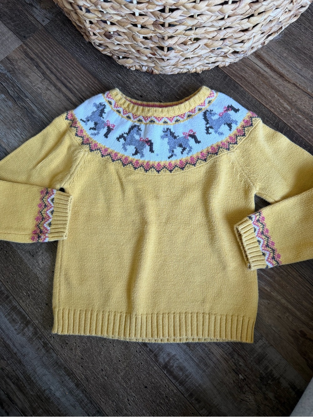 Miss Mona Mouse yellow cotton horse sweater size 5-6 years